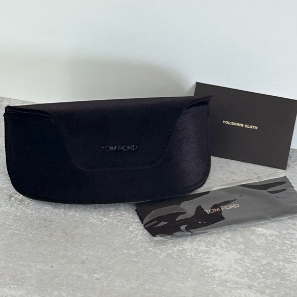 TOM FORD Designer Luxe Eyeglasses Soft Case main image 6